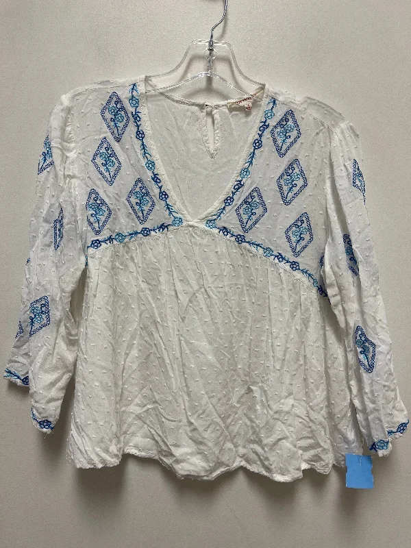 Top Long Sleeve By Solitaire In Blue & White, Size: S