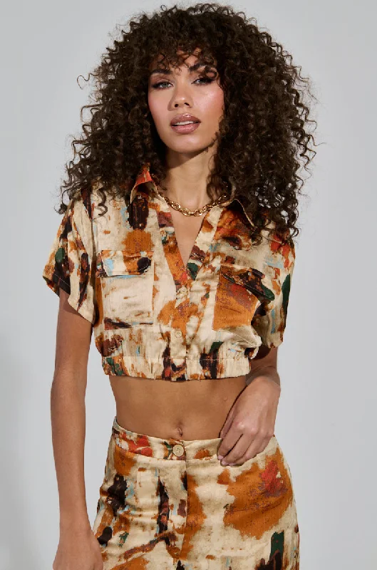 CRAZY PAIN BUTTON DOWN TOP