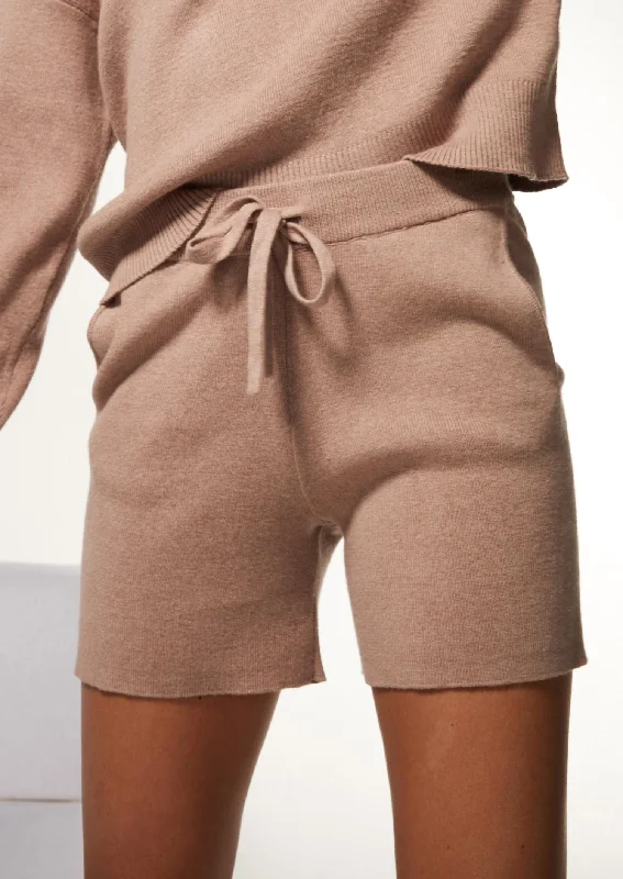 Sweater Shorts In Iced Coffee